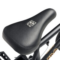 FIT_26_STR_FLAT_BLACK_DETIAL_004